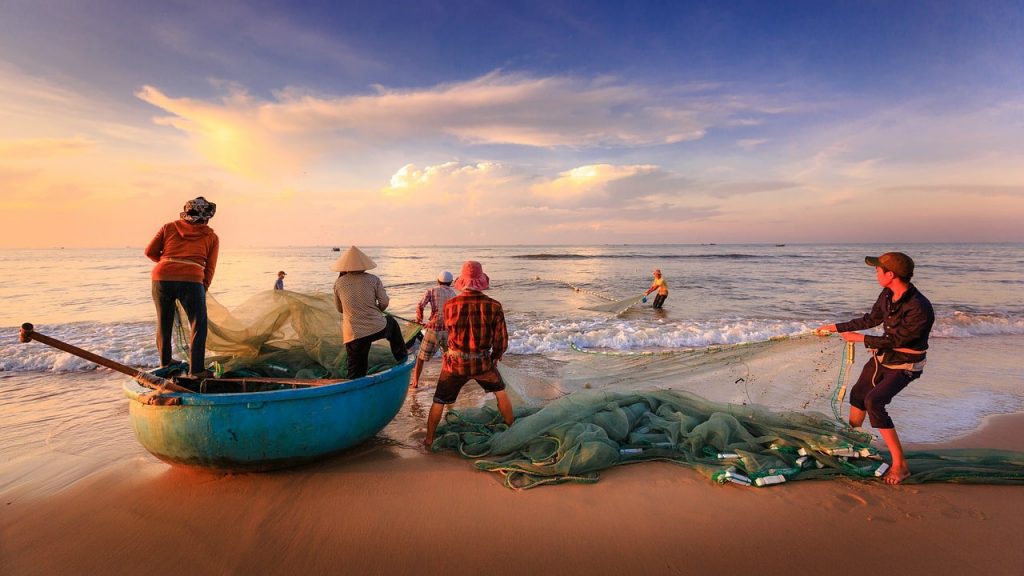 fishermen Vietnam - trip.am