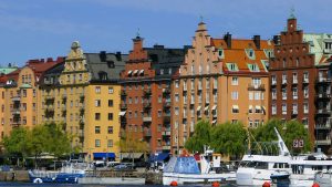 trip.am - facades colors sea boats style architecture